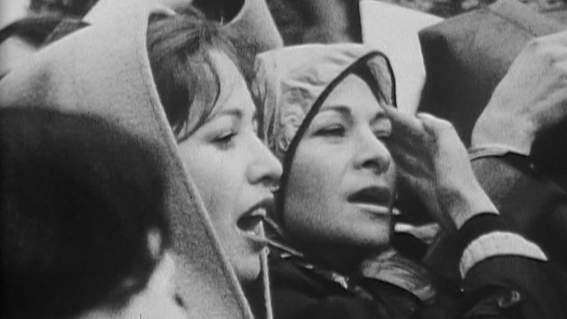Still from ShabNameh (شب‌نامه)
